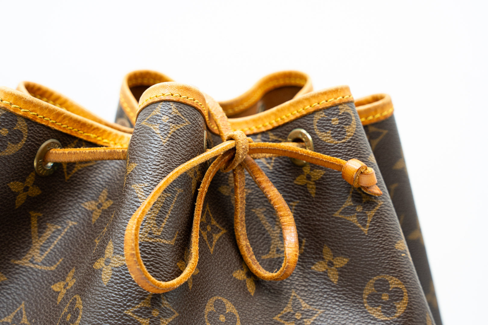 Louis Vuitton Sac Noe Grande Schultertasche