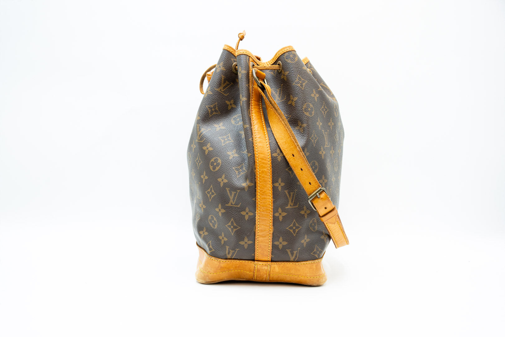 Louis Vuitton Sac Noe Grande Schultertasche